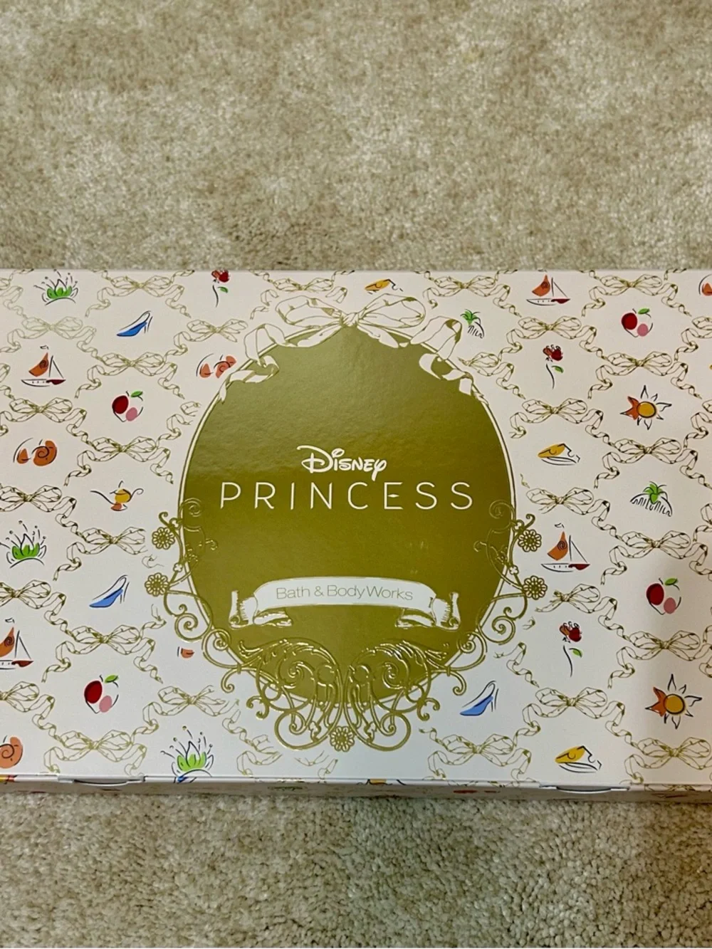 Bath and Body Works Disney Princess 7-piece Mini Fine Fragrance Mist Sampler